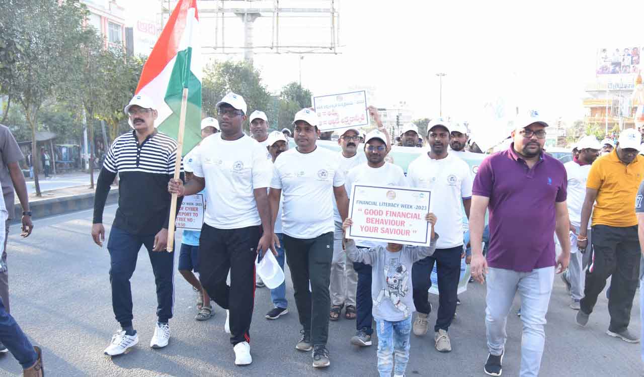 2K walkathon held over financial literacy in Mancherial