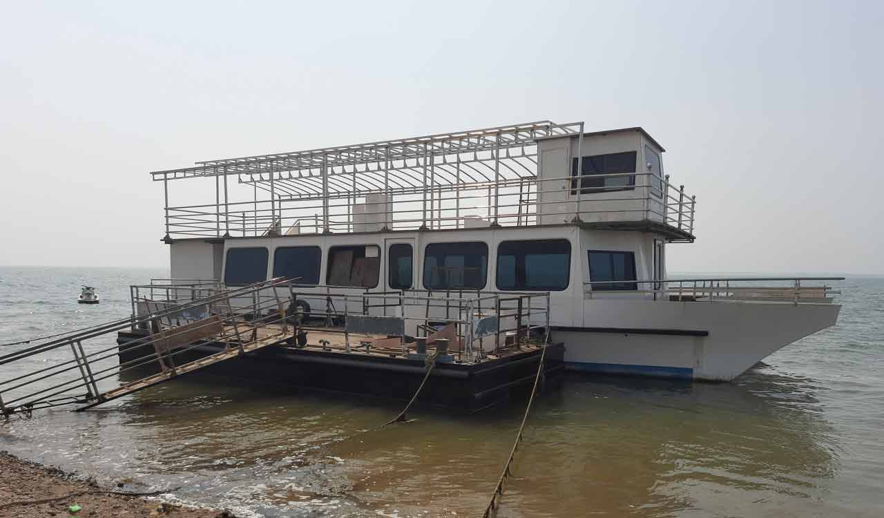 Karimnagar: Delays hit double-decker boat launch in Lower Manair Dam