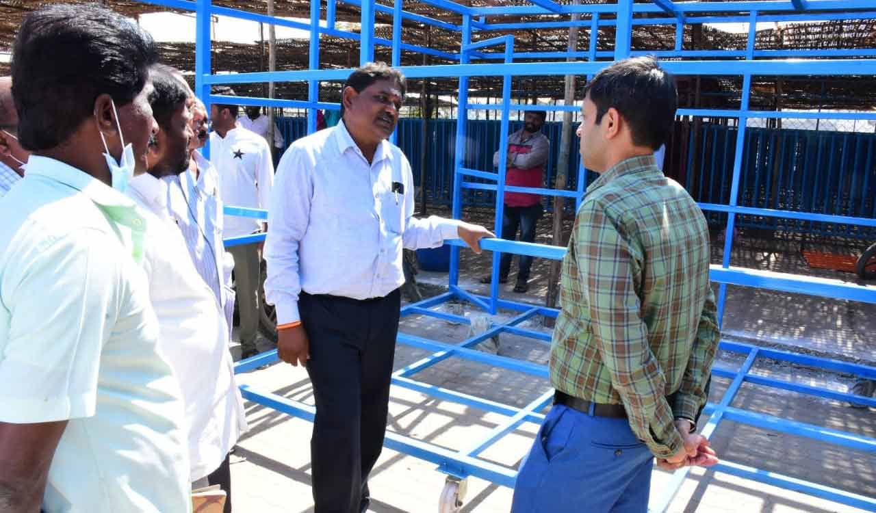 Sircilla collector wants elaborate arrangements for Vemulwada jatra