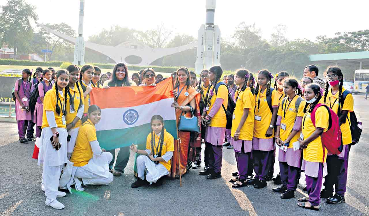 Telangana girls part of SSLV-D2 launch