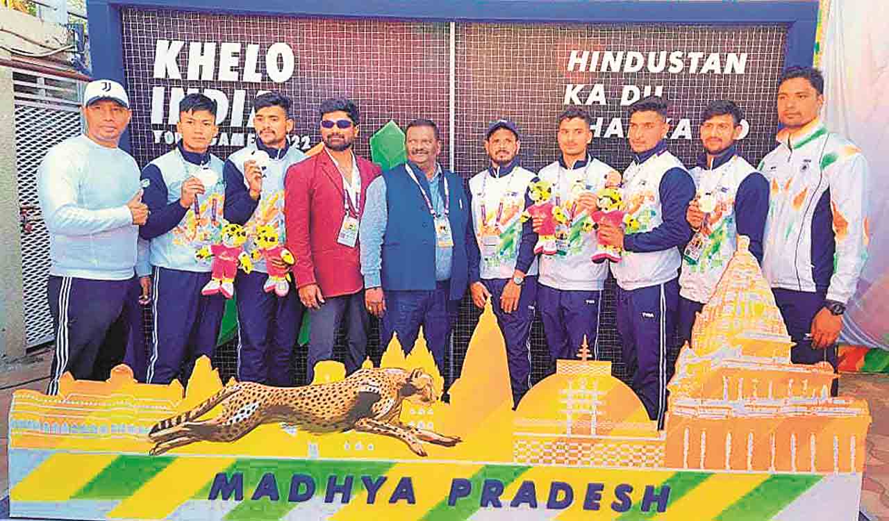 Khelo India Youth Games: Pradeep-Abhay pair wins Kayaking sliver