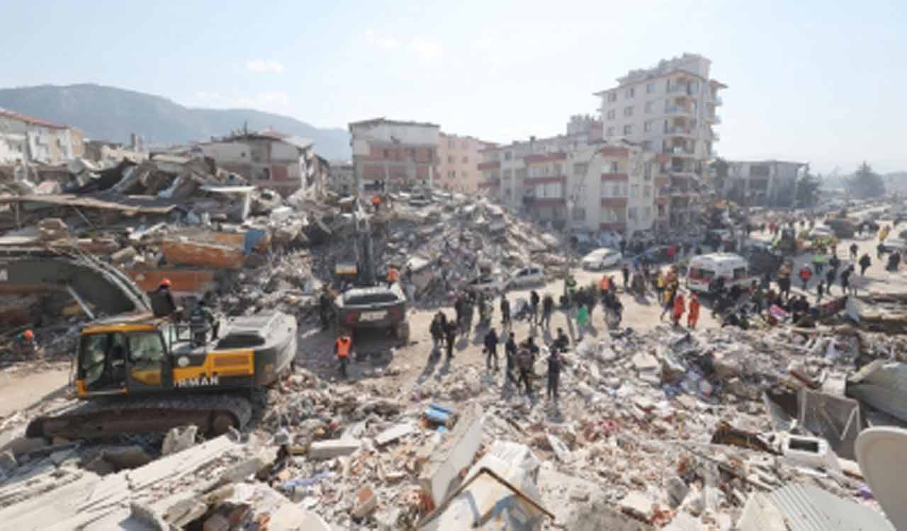 Hundreds of thousands displaced eager to build new life after Turkey quakes