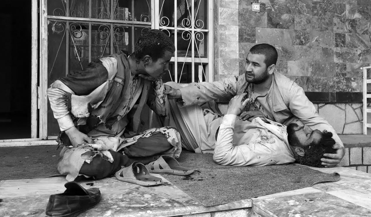 Afghanistan: Bomb explosion at award ceremony for journalists, 1 dead and 8 wounded