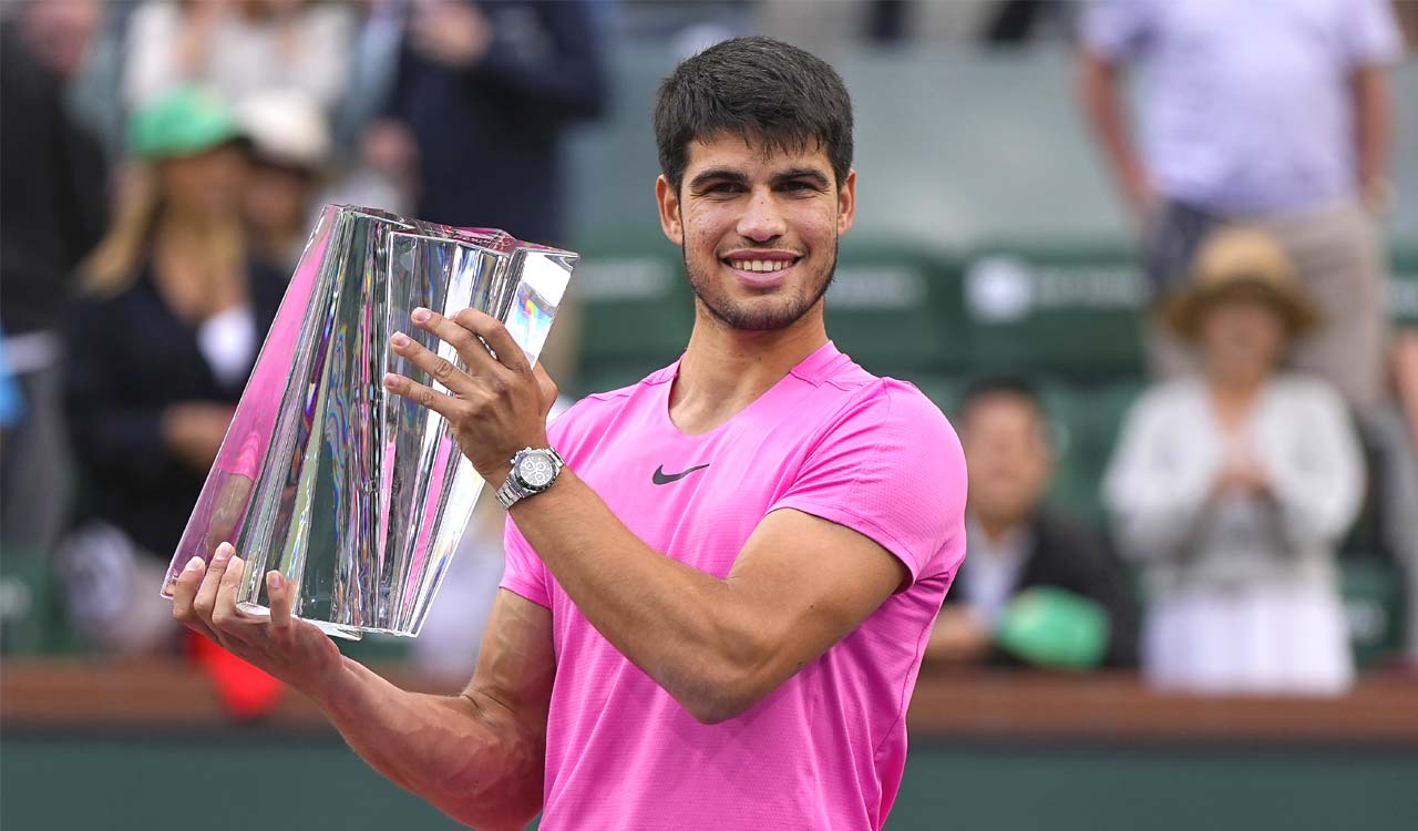 Carlos Alcaraz clinches Indian Wells title, returns to World No. 1