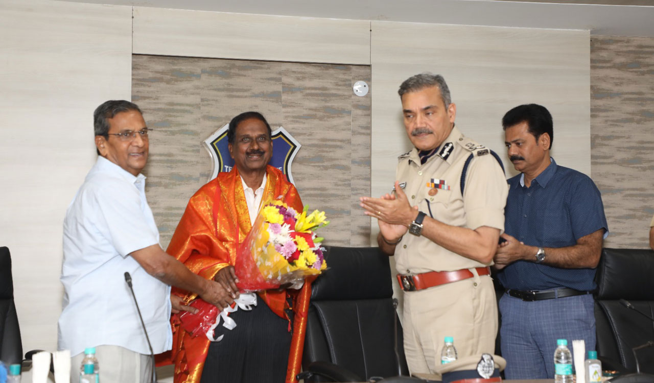 Telangana DGP Anjani Kumar releases book ‘Traffic Accident – Investigation’