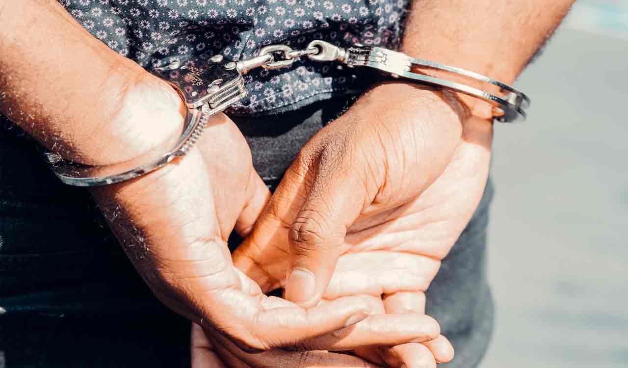 Indian national arrested for illegal possession of firearms in Philippines