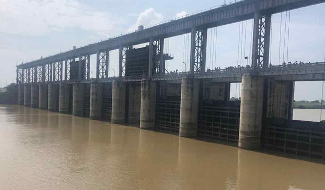 Maharashtra releases Babli project water to SRSP