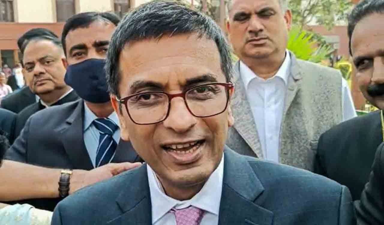 Act against trolls targeting CJI Chandrachud, demands Maharashtra Congress