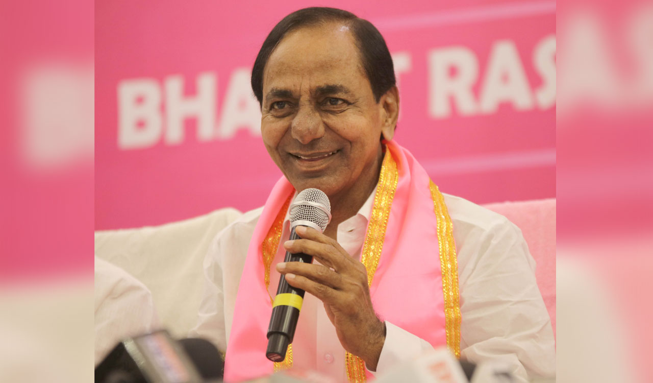 CM KCR sanctions Rs 5 crore for renovation of Karnataka Sahitya Mandira