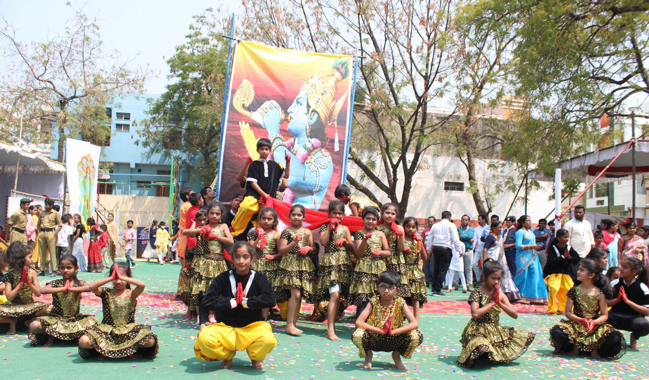 Karimnagar: Spiritual programme ‘Dharma’ held in Paramita high school