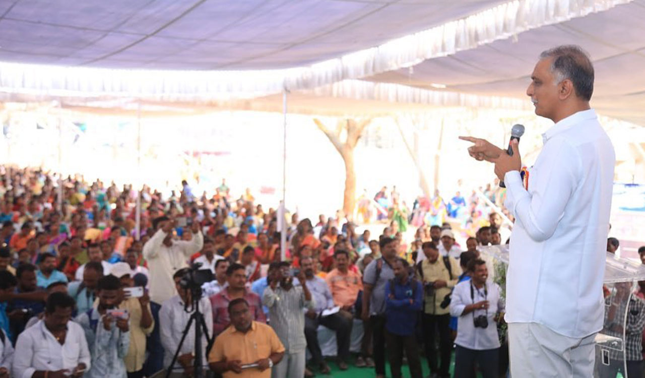 ‘Arogya Mahila’ in 1,200 hospitals in phased manner across Telangana: Harish Rao