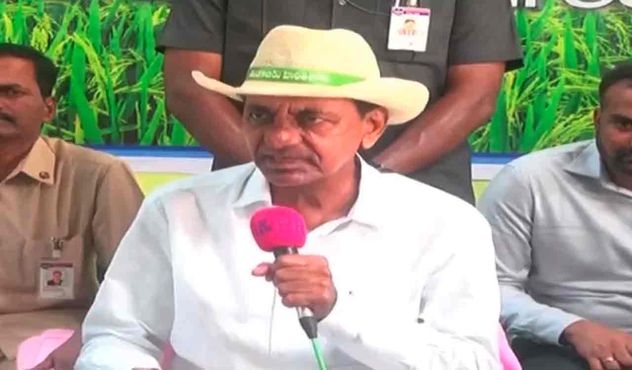 Telangana not to send crop loss report to Centre as mark of protest: CM KCR