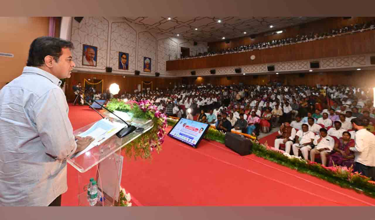 KTR challenges Opposition parties to compare Telangana’s welfare, development schemes