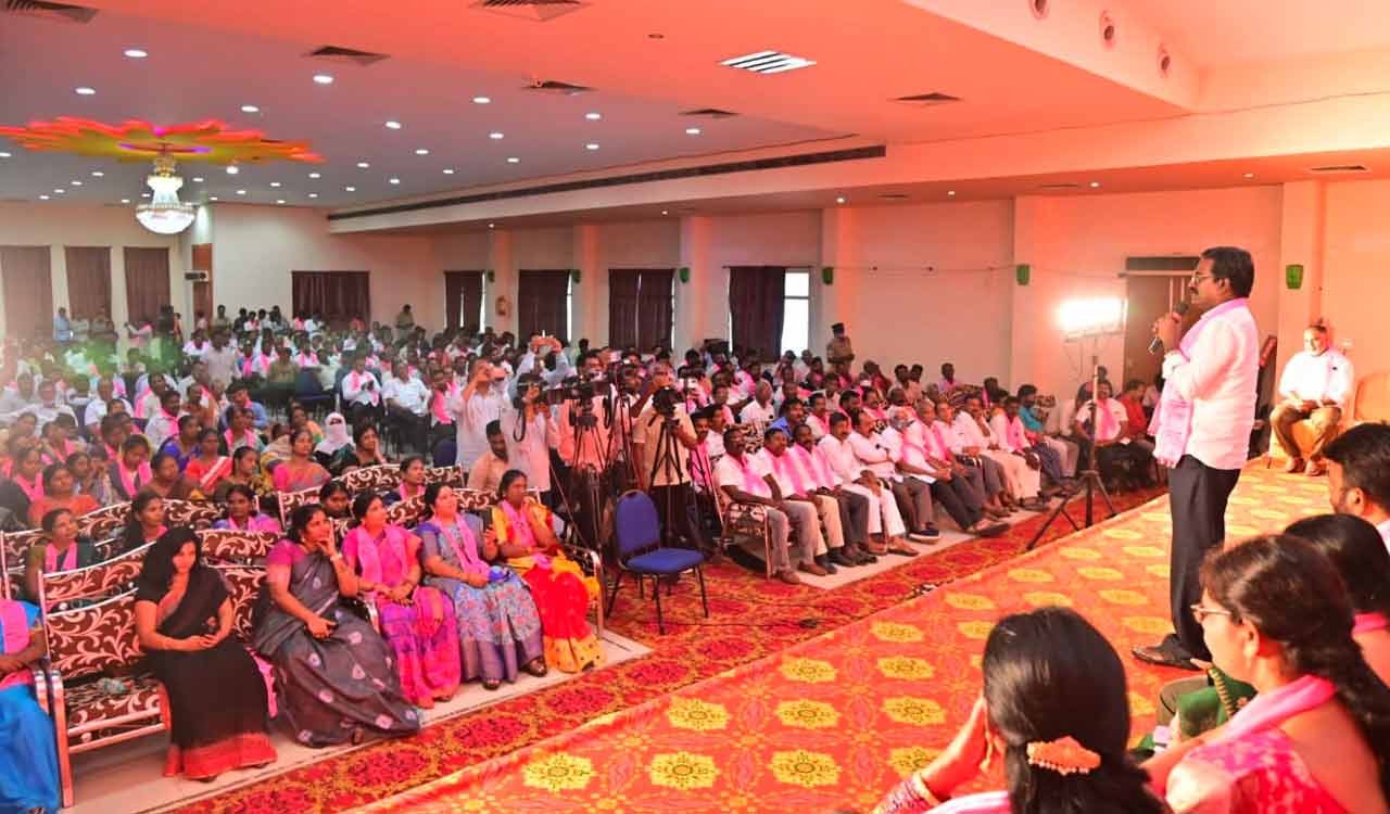 Follow party line and be disciplined, Puvvada tells BRS cadre