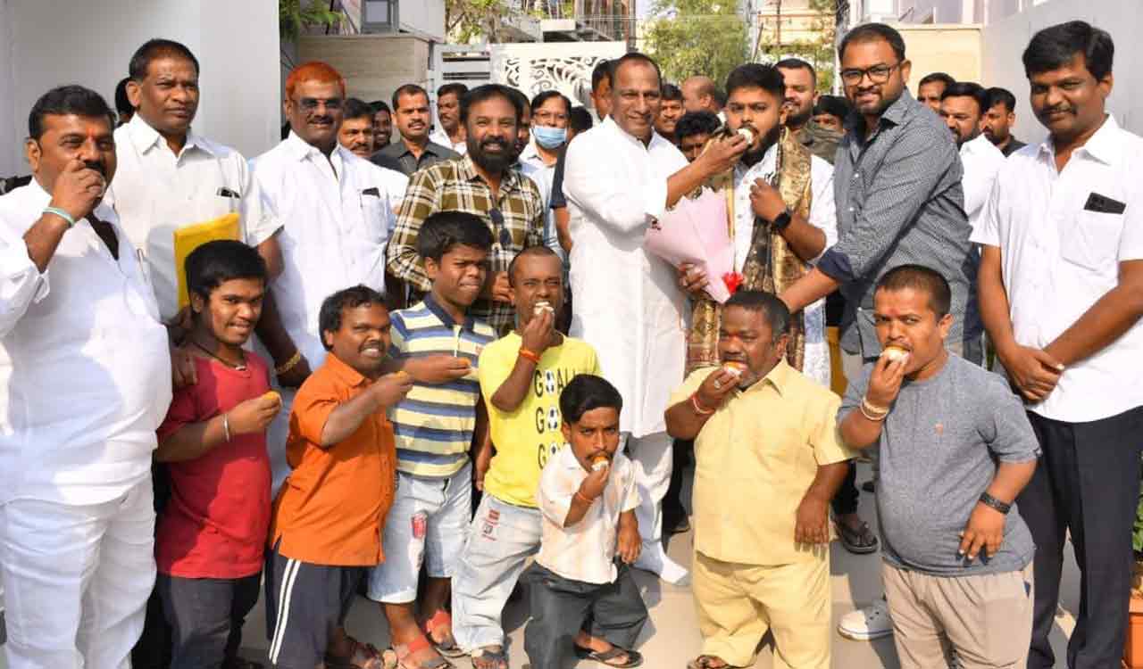 Minister Malla Reddy joins Rohan Kulkarni’s Revolution Youth Festival – Holi Bash in celebrating youth and entrepreneurship in Hyderabad