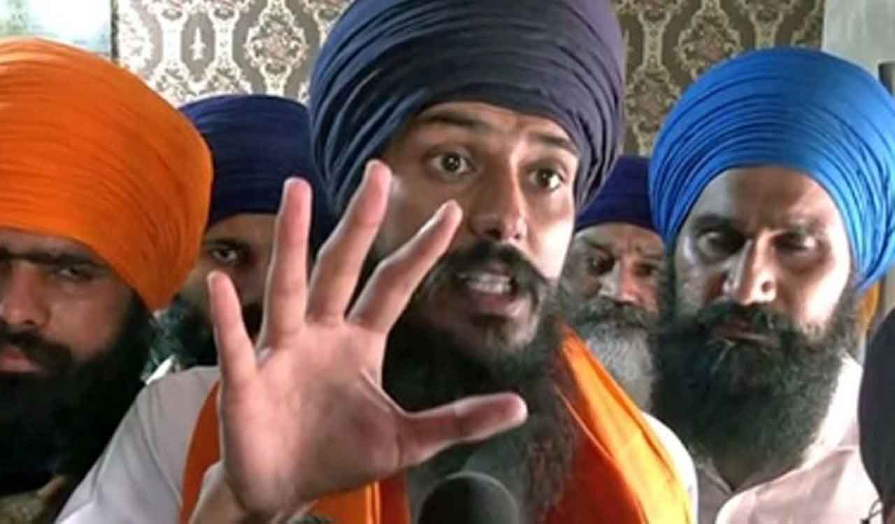 Massive search operation on to arrest fugitive Sikh radical Amritpal