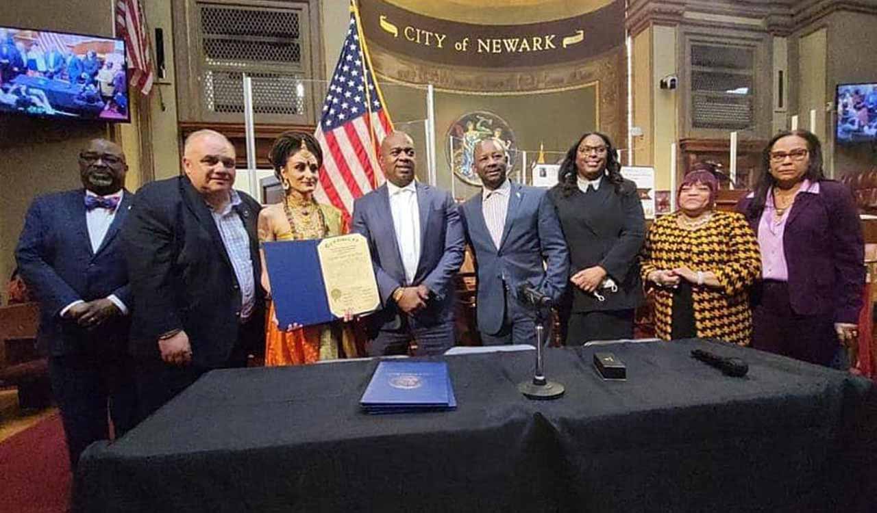 Newark falls for fake nation; signs partnership with non-existent Hindu nation