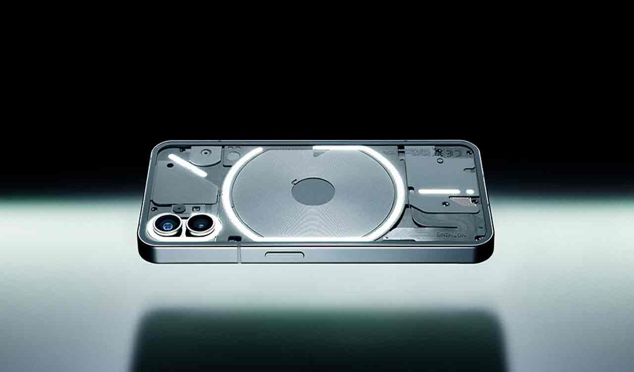 Nothing Phone (1) users complain on Twitter about multiple issues