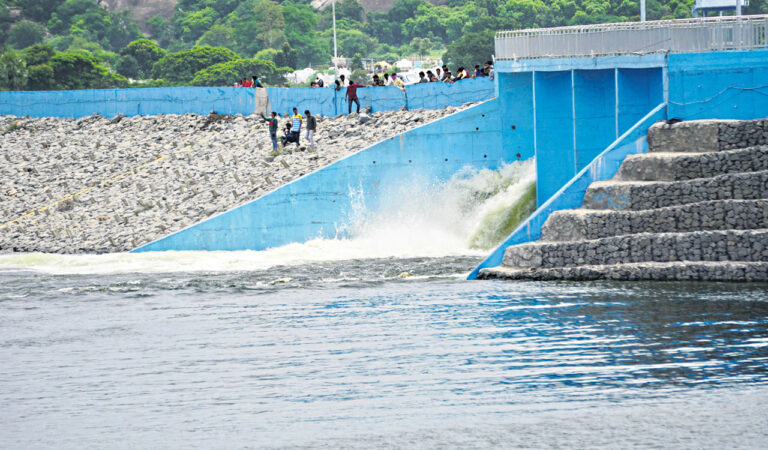Irrigation sites into tourism destinations