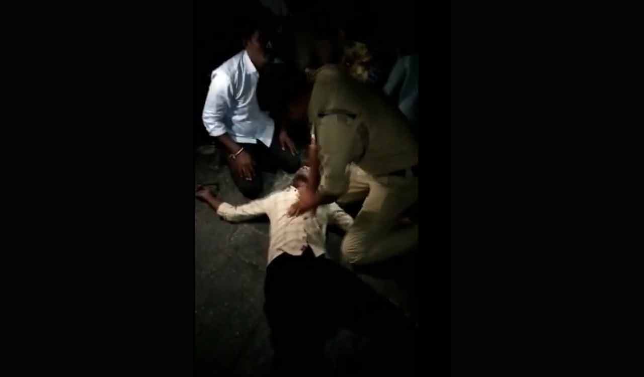 Regonda cops perform CPR, save man from cardiac arrest