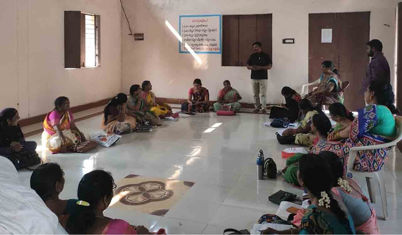 Kothagudem: Rural SHGs extended Rs 561 cr loans, officials aim to achieve target by March end