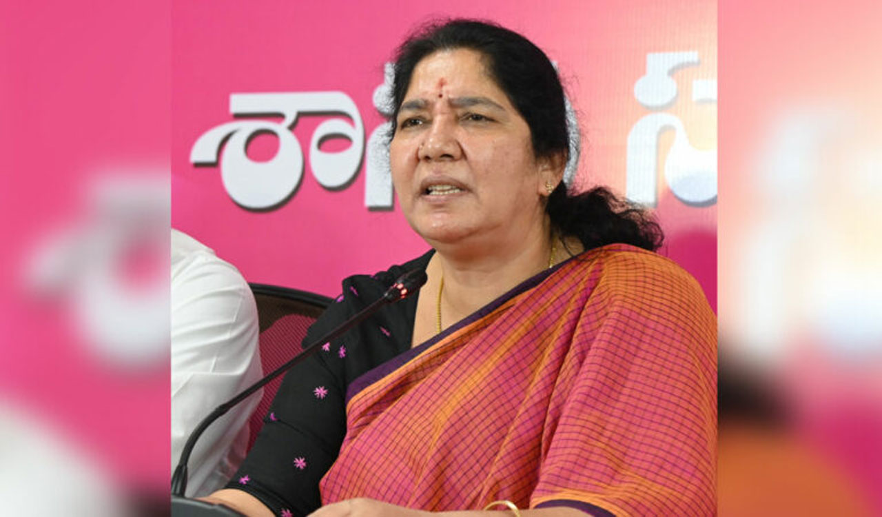 Minister Satyavathi slams Centre for ED notices to Kavitha