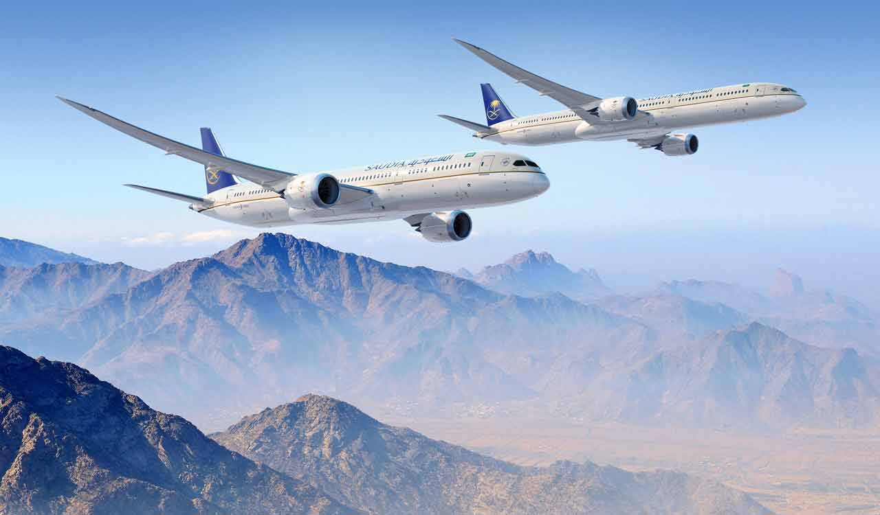 Saudi Arabia announces order of up to 121 Boeing airplanes