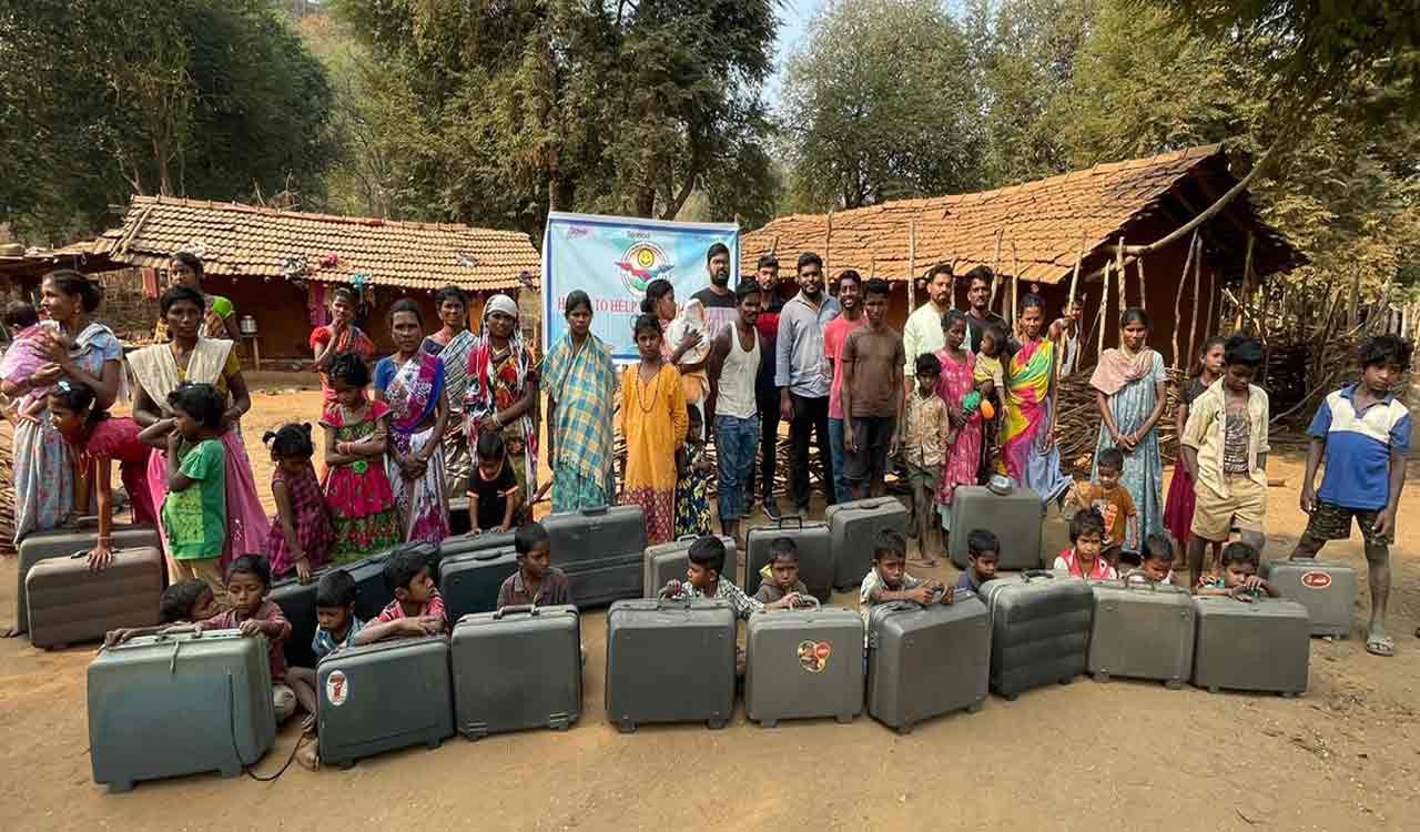 Telangana: Foundation donates suitcases, clothes and eatables to tribals