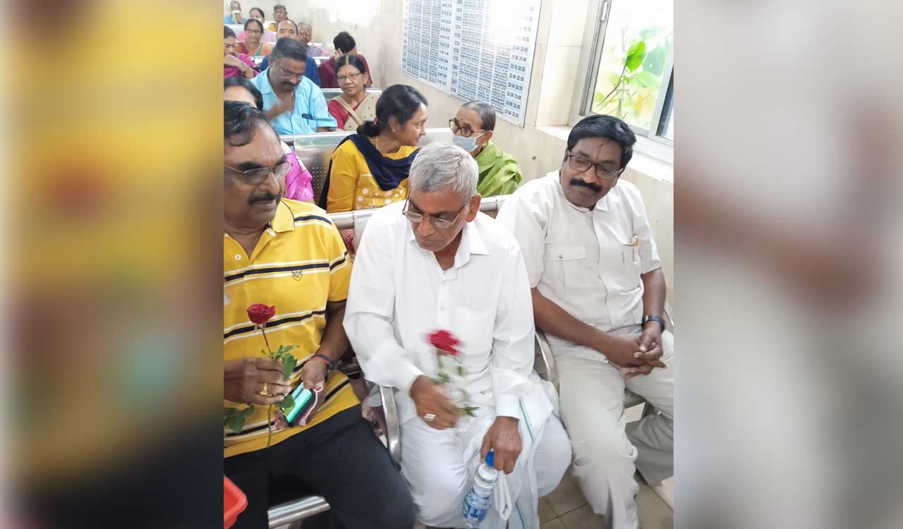 Good response to Bharat Gaurav Train in Khammam