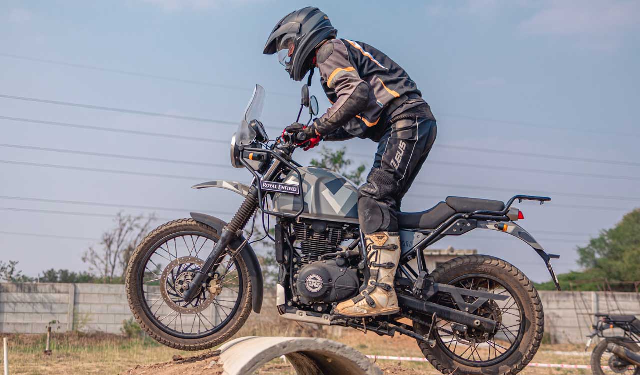 Hyderabad: Royal Enfield Trail School sees participants learning off-roading
