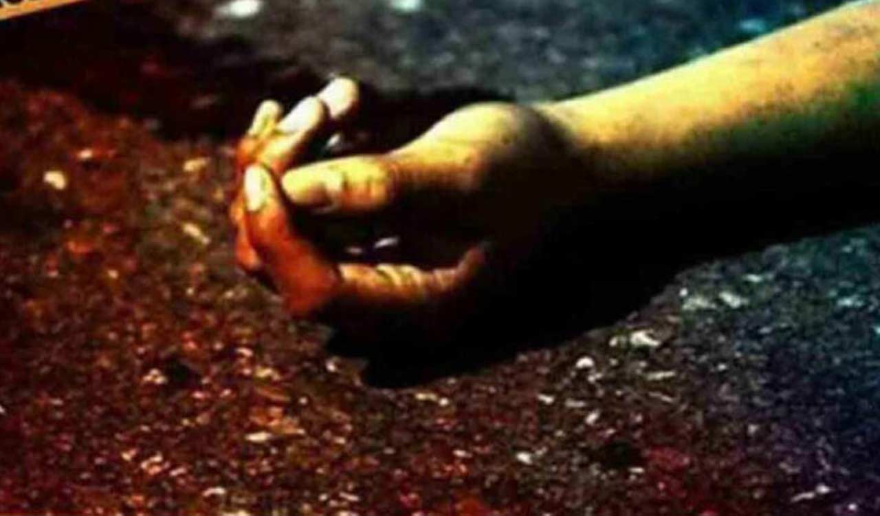 Hyderabad: Wife, son kill man for not going to work