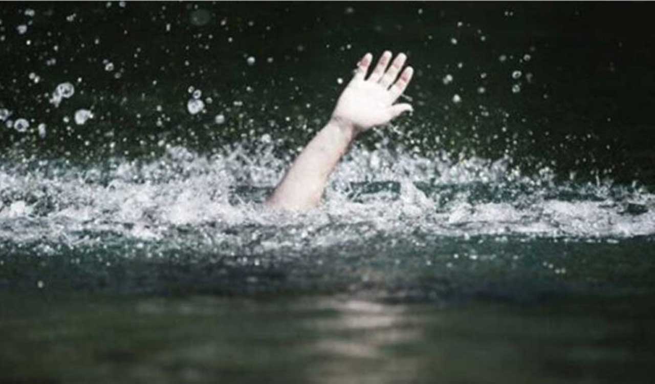 Khammam: Man washed away in NSP canal