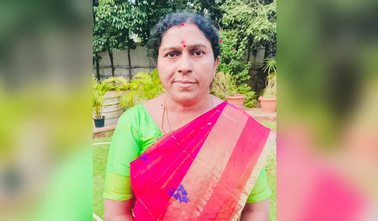 Mukhra (K) Sarpanch adds another feather to her cap, gets chosen for state-level award