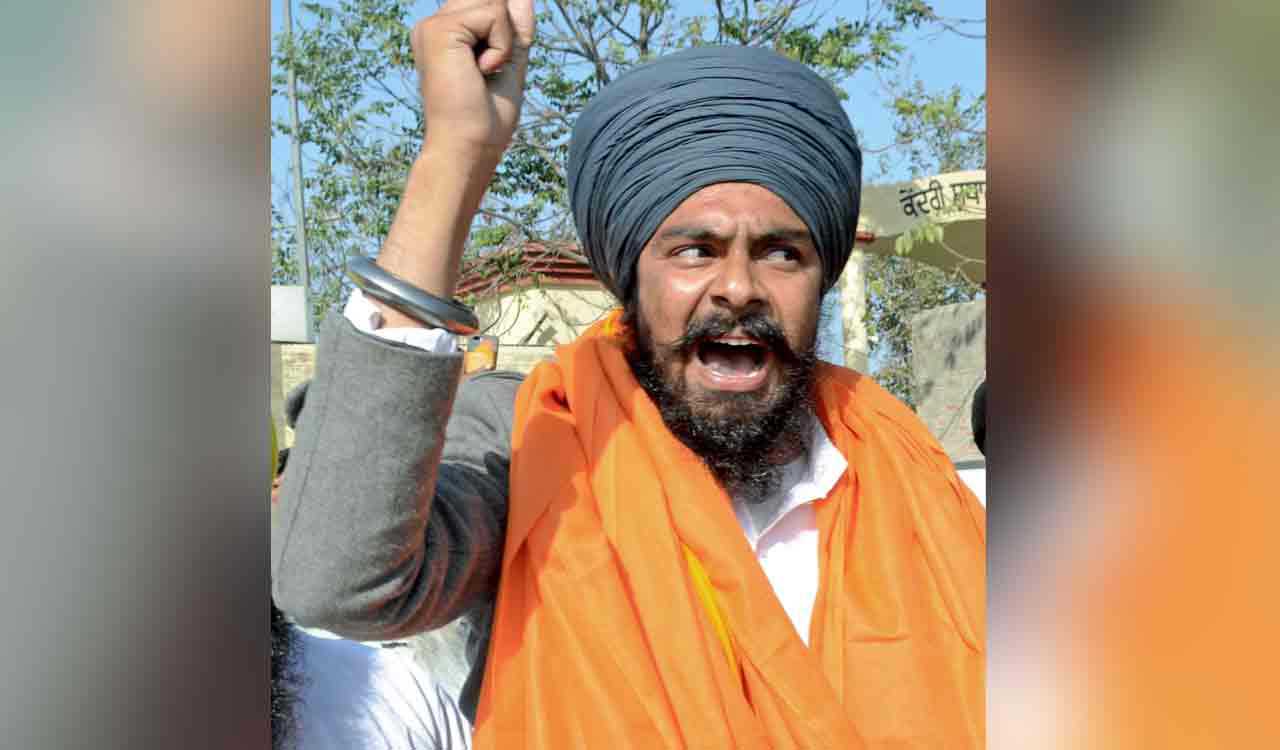 Suspense over arrest of radical Amritpal Singh in Punjab continues