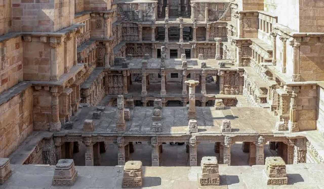 Andhra Pradesh govt to facelift Vijayanagara stepwell