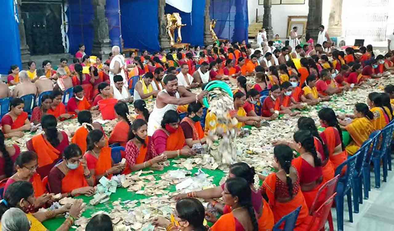Bhadradri temple earns Rs 2.08 crore from hundi collections