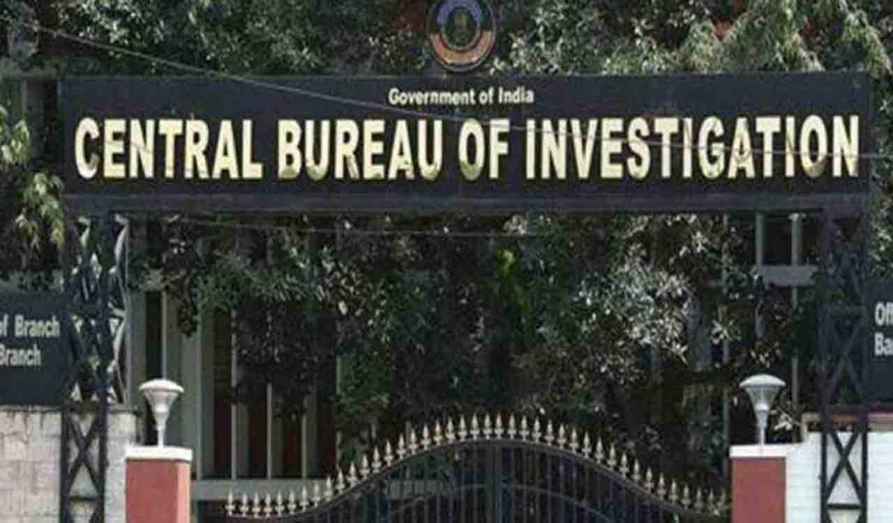 CBI continues questioning Kadapa MP, father in Viveka murder case