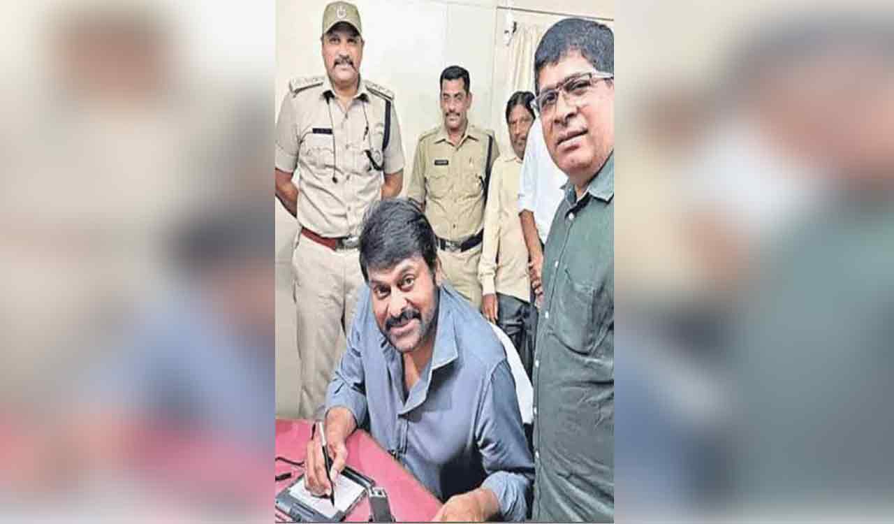 Chiranjeevi’s latest splurge: Rs 1 Crore Toyota Vellfire