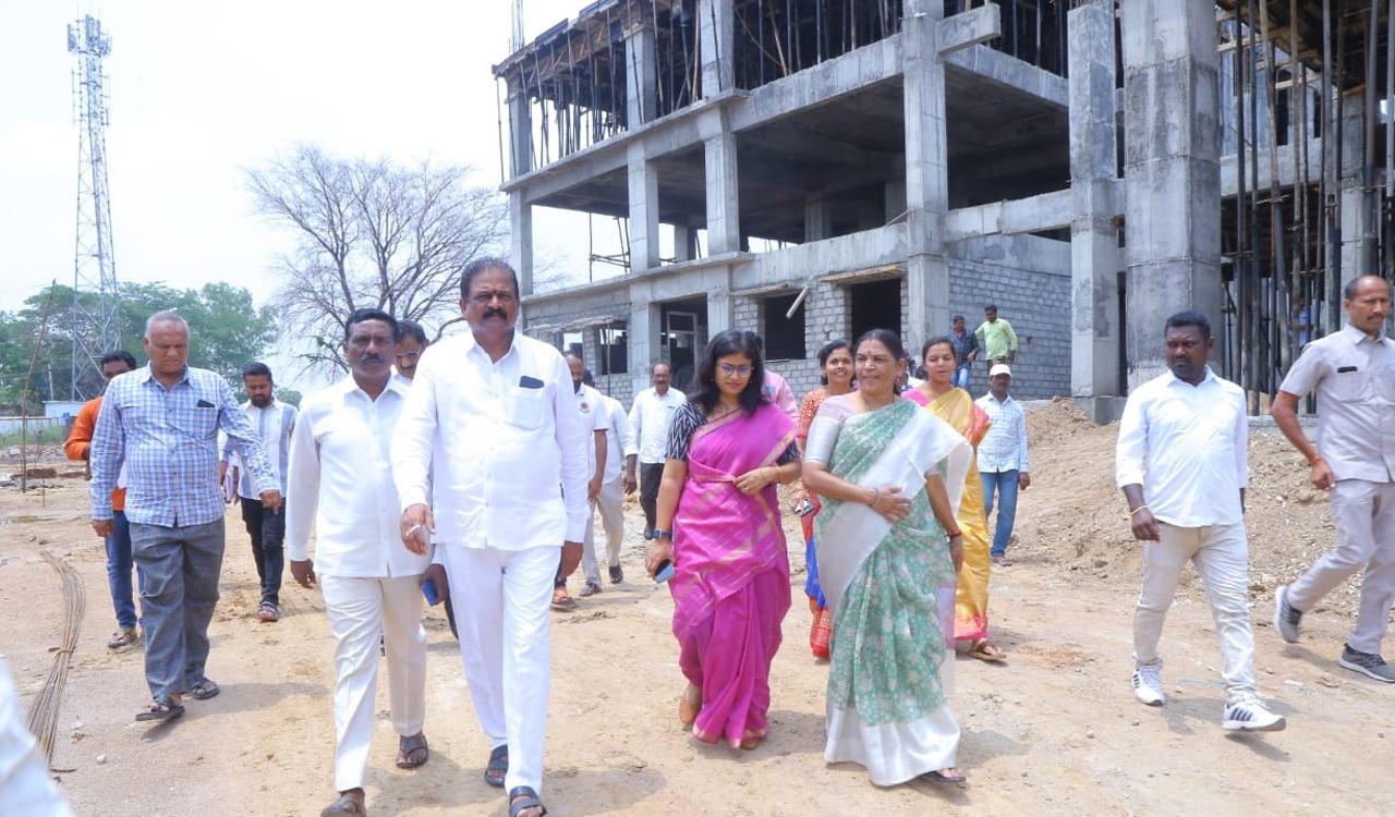 Telangana: Collector inspects development works in Parkal