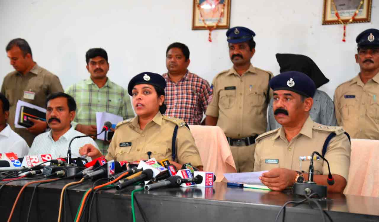 Notorious thief with 300 cases against his name nabbed in Nalgonda