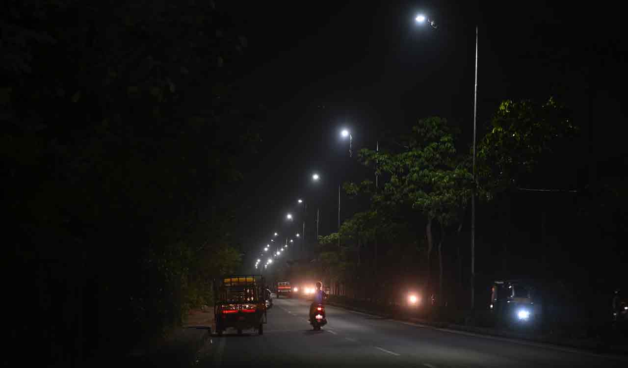 GHMC installed 5.25 lakh LEDs, 5.16 lakh tons of carbon emissions reduced