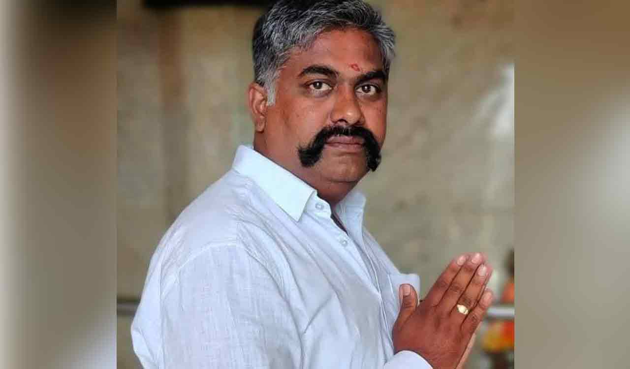 Warangal Police arrest man for encroaching on land with fake documents