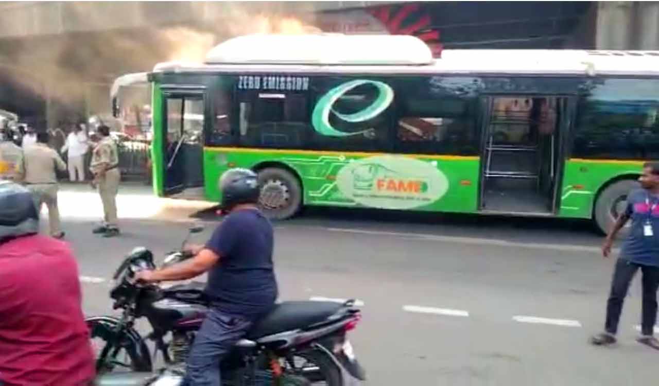 Hyderabad: Moving TSRTC electric bus catches fire at Begumpet