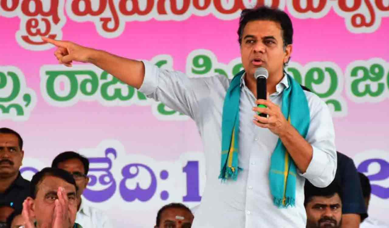 Take KCR’s achievements and Modi’s failures to people: KTR tells party leaders
