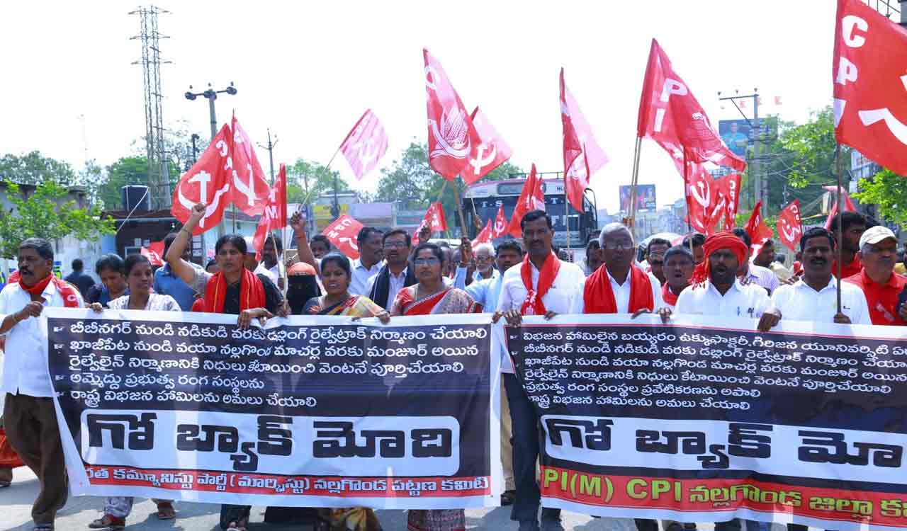Modi’s visit to Telangana a political drama: Left parties
