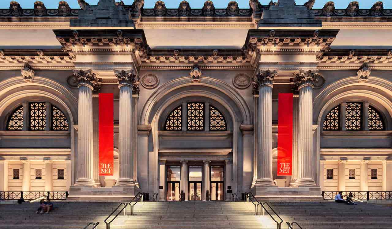 New York museum returns smuggled sculptures to India