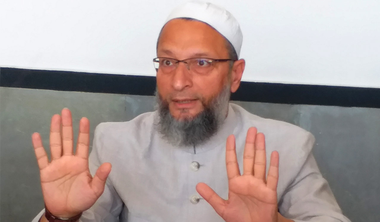 Owaisi demands SC-monitored probe into Atiq’s murder