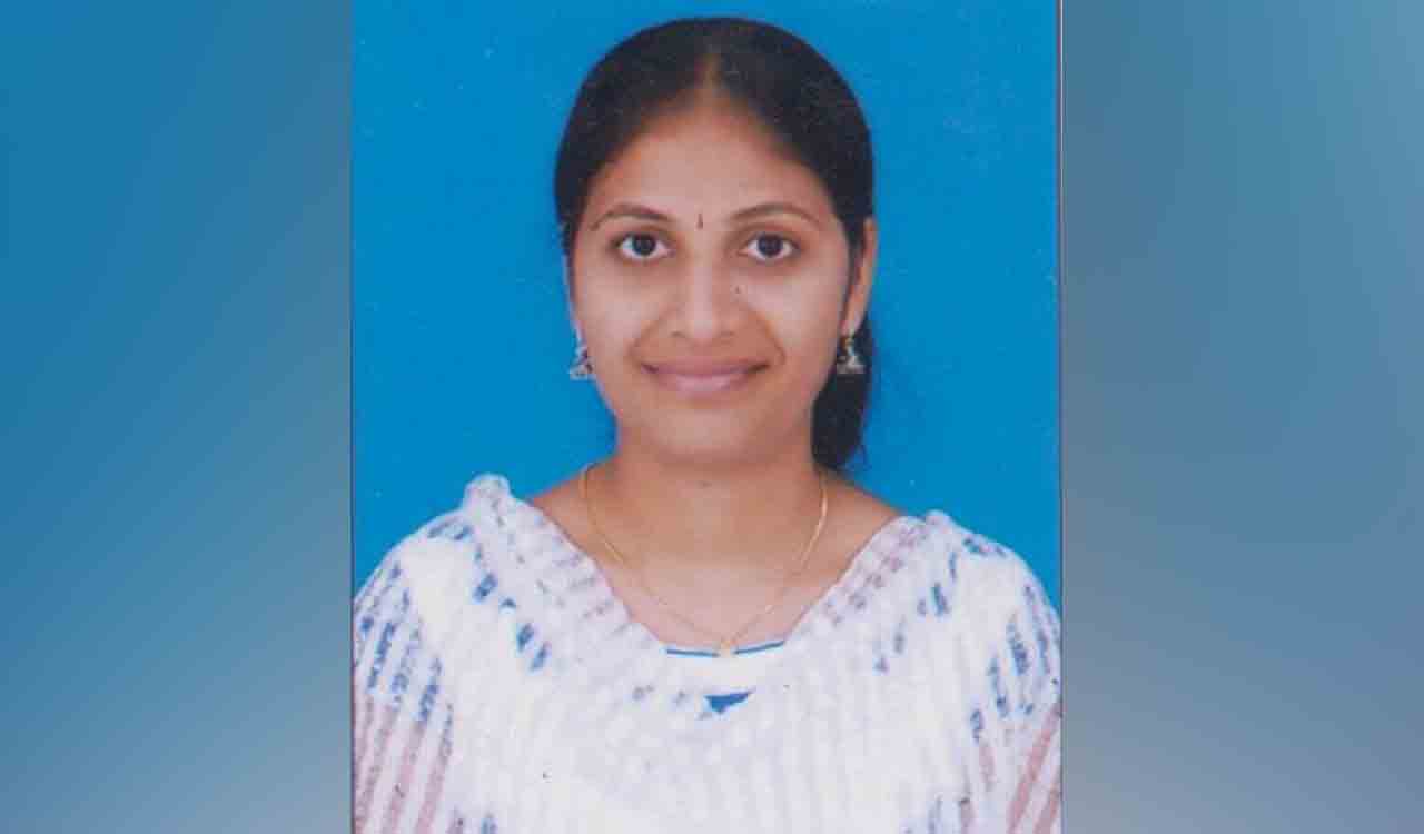Mancherial woman qualified for PhD