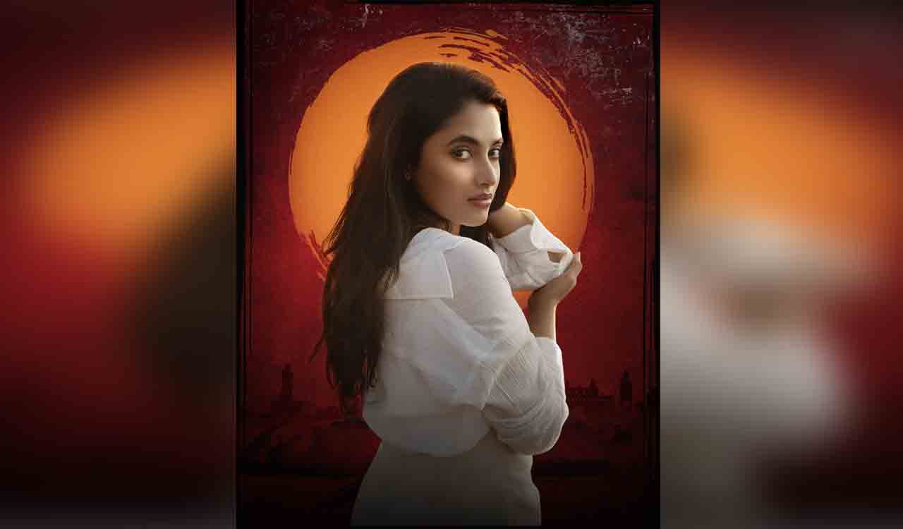 Priyanka Mohan to play female lead opposite Pawan Kalyan