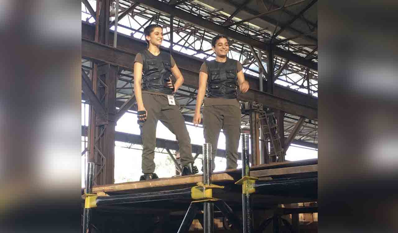 Check out who the stunt doubles for these star actors are